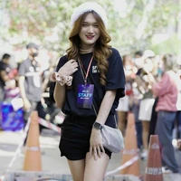 แพรวาซี่(เพื่อนน.อ)