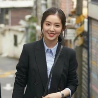 คุณครูแก้วตา(สอนทุกวิชา)