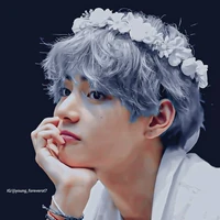 Taehyung (taetae)