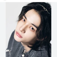 Hyunjin (A)