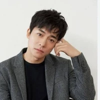 ภูรวิท(พ่อพระเอก)​