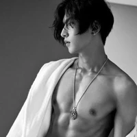 เสือ(บอสของกรณ์ลับ)