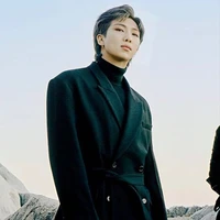 kim namjoon/ taehyung father