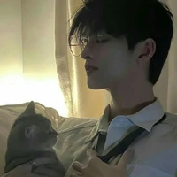 ปอนด์(ป๊าพระเอก)