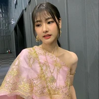 ชรัม{นางเอก}