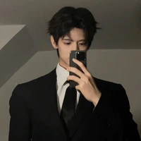 ตุลย์(บอดี้การ์ด พ.อ)🖤