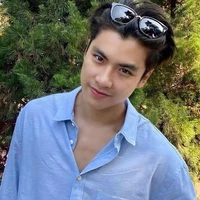 วี