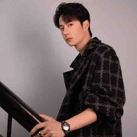 คิม(พ.อ.)💵