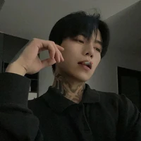 คิม👑(พระเอก)