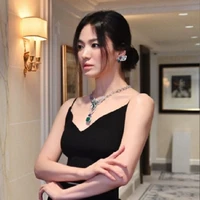 แสงพลอย