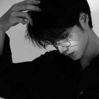 คาราเมล😒🖤