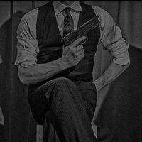 บริกาด์(ส่วนตัวนางเอก)