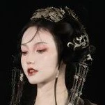 ปีศาจเเมงมุม