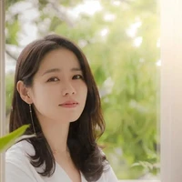 พลอย(แม่น.อ)