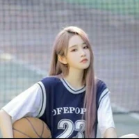 แอมป์(เพื่อนนางเอกตัวเตะ)