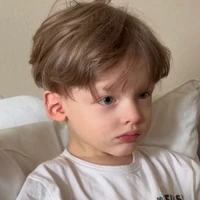 Leo Arthor.    ~Fl twin bro