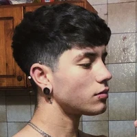 Julián Johnson  (A.D)