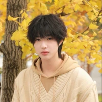 โลมา(คนธรรมดา)👑