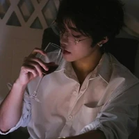 สิงหา(ป๊าพวกพระเอกทั้ง5คน)