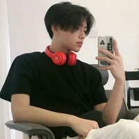 โปรแกรม(ม๊าพวกนายเอกทั้ง5คน)