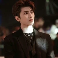 เตชิน(พ่อนายเอก)