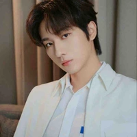 LI HONGYI