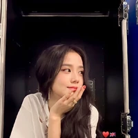 Elicya Putri Adhitama