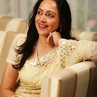 Malti Chauhan/ ML mom