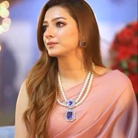 Nikita Chauhan / Vivek wife