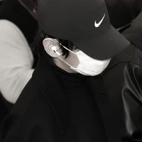 ฟีนิกซ์​ไวท์​