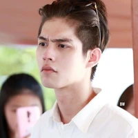 ไบร์ท(พี่บุ๋น)