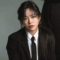 佩(เพ่ย)