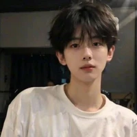 ควีน(นายเอก)