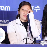 ชมพู่