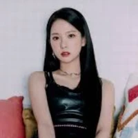 choi yujin(novia de tae)