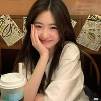 ชมพู่🤗(น.อ)