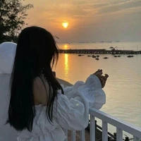 วิว(นางเอก)