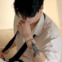 เจ [มือซ้าย พอ.]