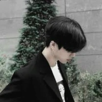นิว (มือขวาพอ.)