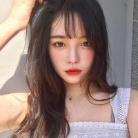 เรนโบ🌈(น้อง นอ)😧