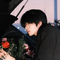 นาวิน(พ่อนางเอก)