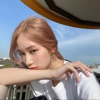เจน-พี่รอง