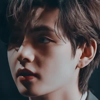 Kim  leo