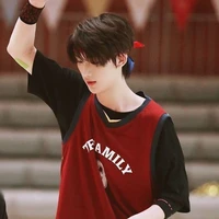 เพื่อน​น.อ​ นิกส์​