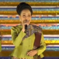 เเม่อรนิพร