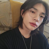 hwang hyunjin