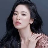 Miss Kim ( tae aunt )