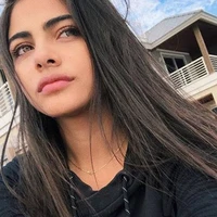 Tatiane Santos (tS)