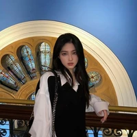 เรนโบว์(พี่สาวพระเอก)