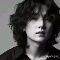 Min Yoongi (Detal)